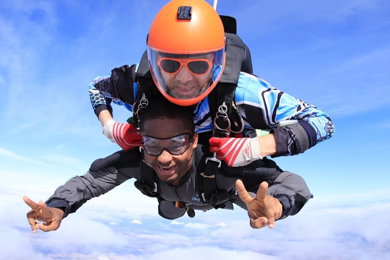 Sadiq sky diving